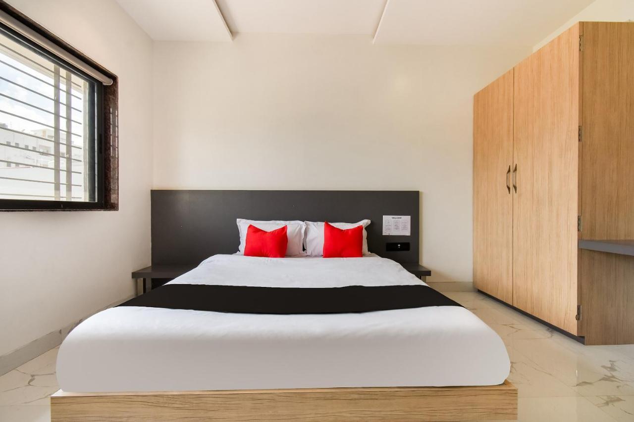 אאורנגבד Capital O 71866 Hotel Ansh מראה חיצוני תמונה